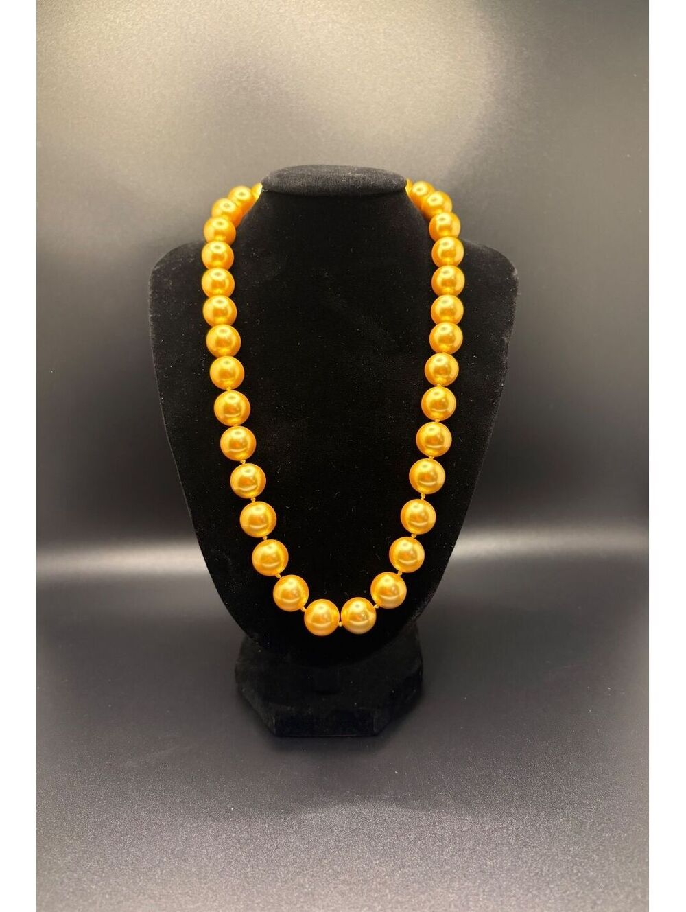 Heavy Yellow/Gold Glass Pearl Knotted Necklace